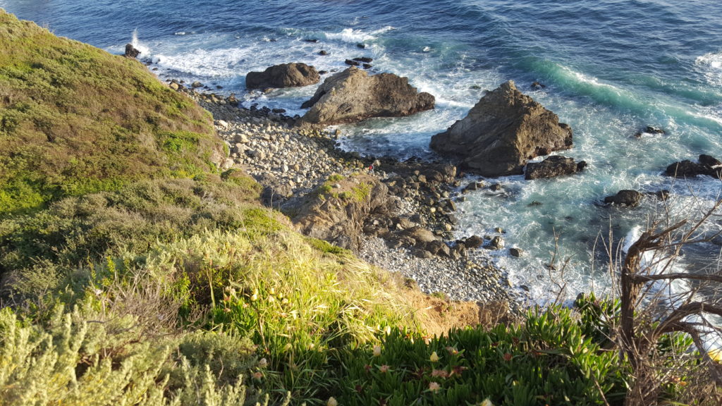 Kirk Creek campgorund rocky beach